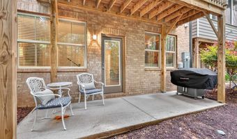 142 Brindle Ln, Alpharetta, GA 30009