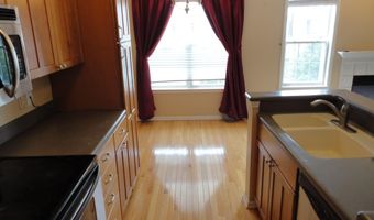 2856 Barclay Way, Ann Arbor, MI 48105