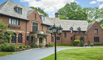 47 S Wheaton Rd, Akron, OH 44313