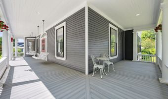 75 W Broadway, Bangor, ME 04401