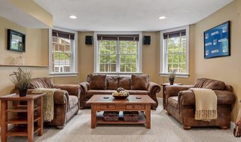51 Drumlin Hill Rd, Bolton, MA 01740