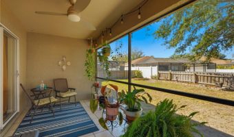 6808 CAMBRIDGE PARK Dr, Apollo Beach, FL 33572