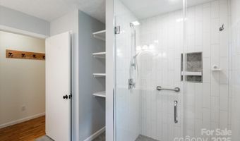88 Gibson Rd, Asheville, NC 28804