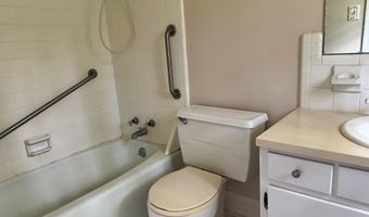 2714 Pine Manor Ln, Albany, GA 31721