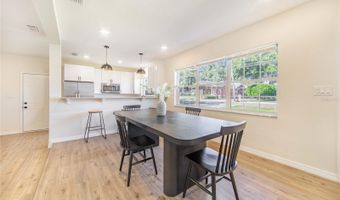 336 BAY St, Auburndale, FL 33823