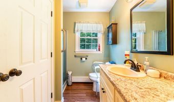 114 Garden Cir, Auburn, ME 04210