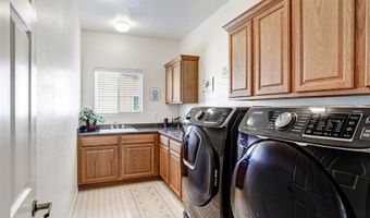 1805 Bold Ruler Rd SE, Albuquerque, NM 87123