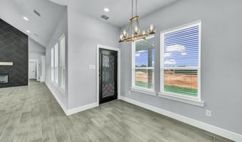 140 Rolling Hills Blvd, Alvord, TX 76225