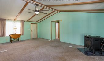 709 Waugh Branch Rd, Barboursville, WV 25504