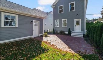 12 Duke St, East Greenwich, RI 02818