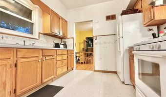 702 Union St, Alton, IL 62002