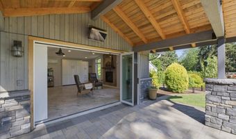 24752 NE PRAIRIE VIEW Dr, Aurora, OR 97002