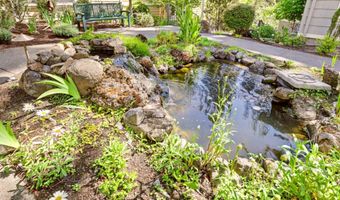 461 Holly St, Ashland, OR 97520