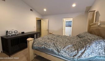 14 W Chickadee Ln, Albrightsville, PA 18210