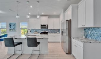 5415 LIMELIGHT Dr, Apollo Beach, FL 33572