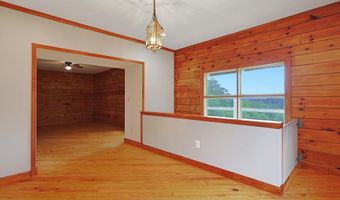 107 WAKEMAN Dr, Augusta, WV 26704