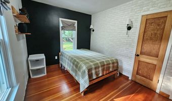 379 Washington St, Bristol, CT 06010