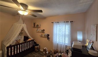 1422 Pin Oak Dr, Akron, OH 44312