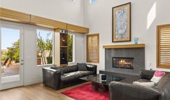 11680 EVERGREEN CREEK Ln, Las Vegas, NV 89135