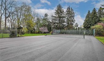 53 Jennys Ln, Barrington, RI 02806