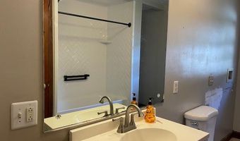 529 Livingston Rd, Bean Station, TN 37708