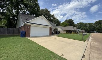 107 Acorn Ln, Batesville, MS 38606