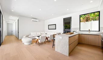 16728 Morrison St, Encino, CA 91436