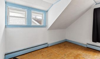 585 Riverside Dr, Augusta, ME 04330