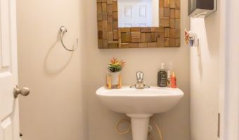 6089 Tennyson Park, Peachtree Corners, GA 30092