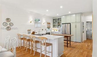 1711 Duke St, Beaufort, SC 29902