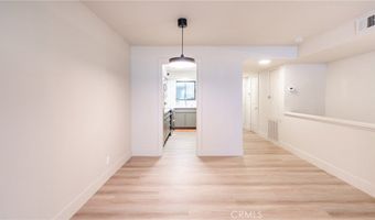 1900 Vine 214, Hollywood, CA 90068