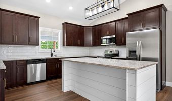 234 Cedar Ln, Allons, TN 38541