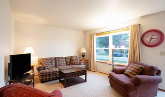 1517 W ROGERS Ave, Appleton, WI 54914