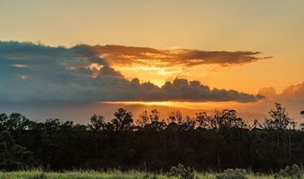 988 Auwaha St, Haiku, HI 96708
