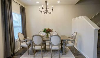 126 Auburn Crossing Dr, Auburn, GA 30011