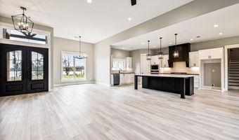 6048 Majestic Waters Dr, Benton, AR 72019