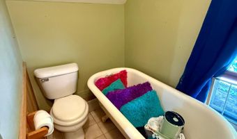 411 LINCOLN St, Antigo, WI 54409