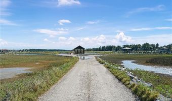 7 Holbrook Dr, Beaufort, SC 29902