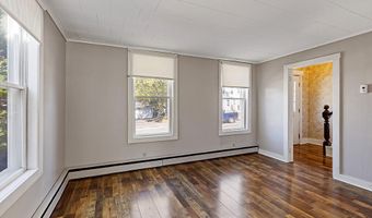 2058 N Belfast Ave, Augusta, ME 04330