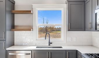 6482 Fillmore St, Allendale, MI 49401