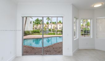 20729 NE 32nd Ave, Aventura, FL 33180