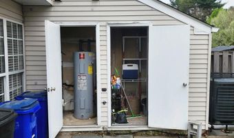 2384 MITCHELLVILLE Rd, Bowie, MD 20716