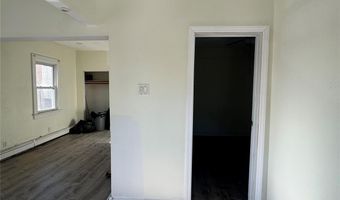 64 Sprague Ave Whole House, Amityville, NY 11701