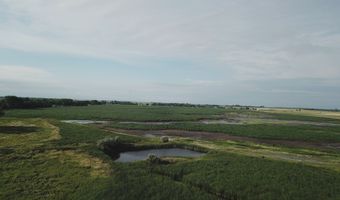 2410 135TH St SW, Aberdeen, SD 57401