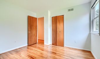 445 RUTH Rd, Arnold, MD 21012