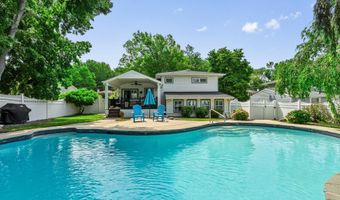 36 BEAVER Dr, Barrington, NJ 08007