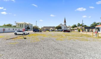 161 Main St, Bay St. Louis, MS 39520