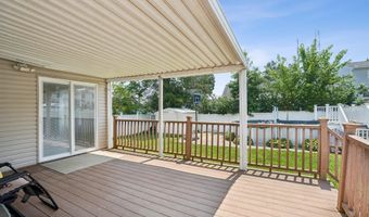 27 George St, Avenel, NJ 07001