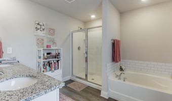 5416 Leeds Ln, Biloxi, MS 39532
