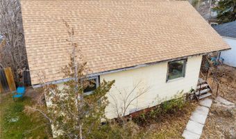 566 Bent Ave, Akron, CO 80720